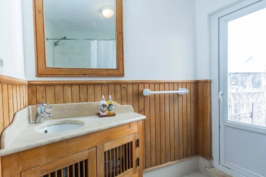 Апартаменты 135 B - Alfama Renovated Charming Historic Flat Near Baixa Лиссабон Португалия