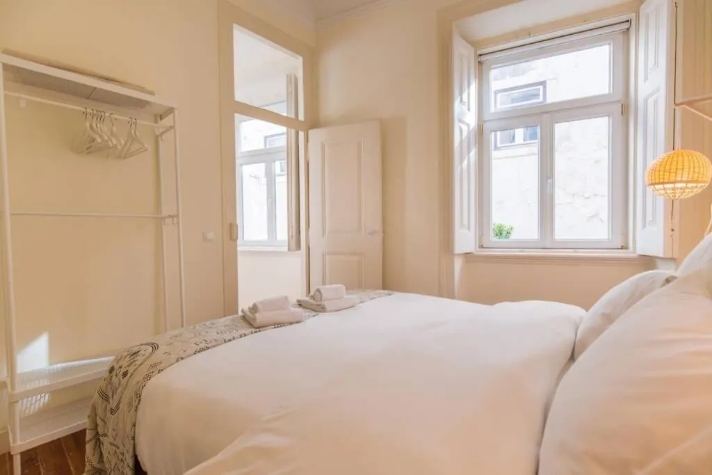 135 B - Alfama Renovated Charming Historic Flat Near Baixa Apartment Lisbon Portugal