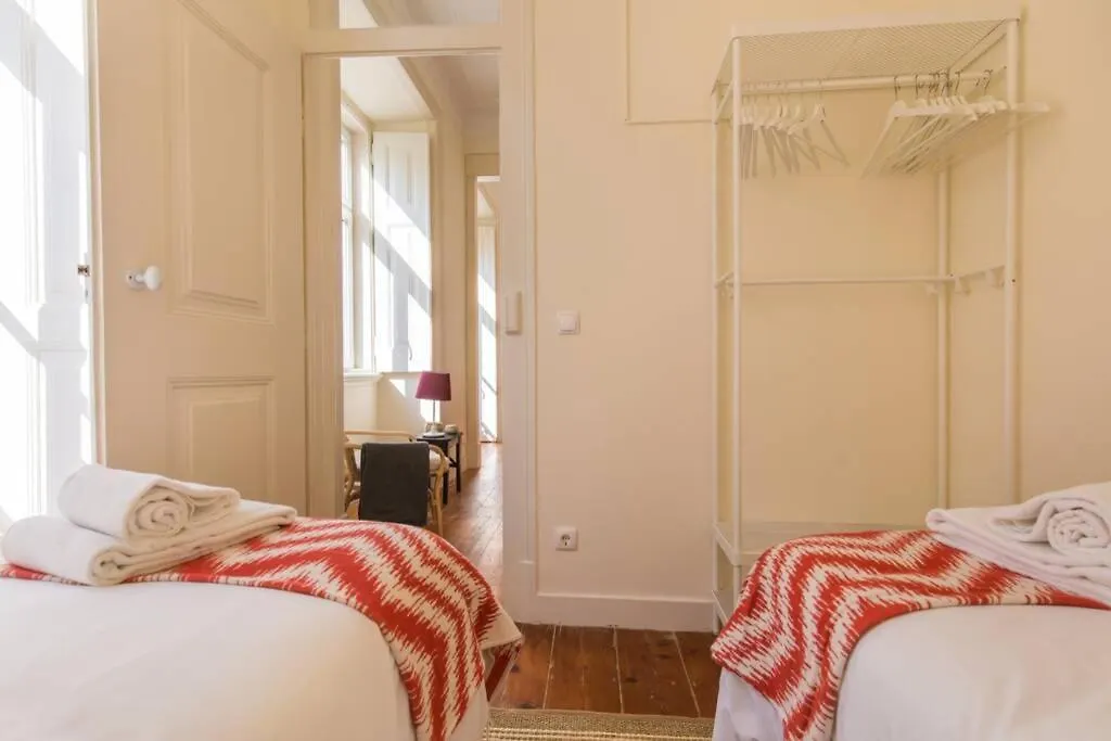 135 B - Alfama Renovated Charming Historic Flat Near Baixa Apartment Lisbon