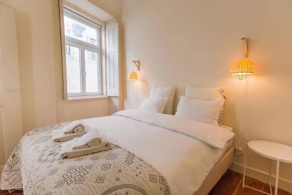 135 B - Alfama Renovated Charming Historic Flat Near Baixa Apartment Lisbon